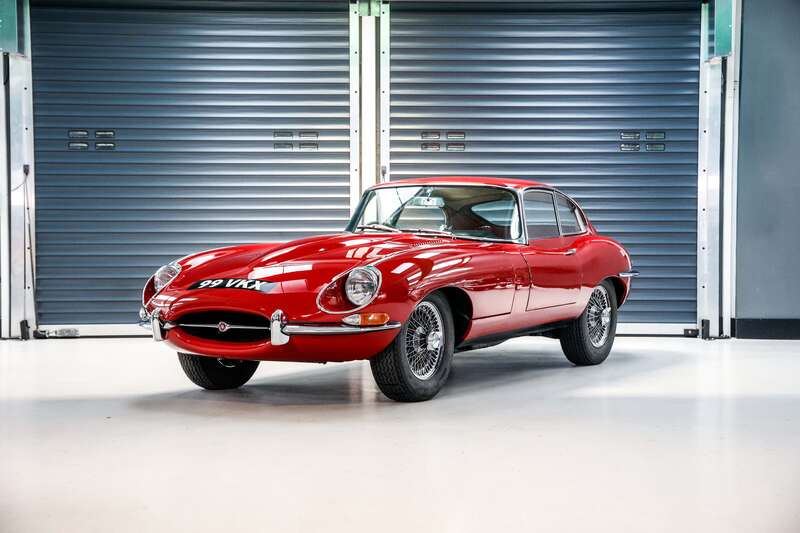 Used Jaguar E-Type 1968 for sale - 76350320: Photo 11