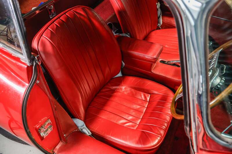 Used Jaguar E-Type 1968 for sale - 76350320: Photo 14