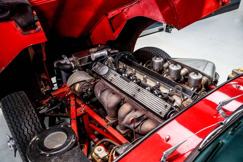 Used Jaguar E-Type 1968 for sale - 76350320: Photo 20