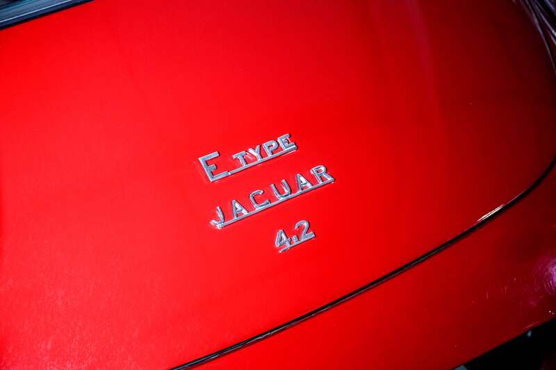 Used Jaguar E-Type 1968 for sale - 76350320: Photo 7