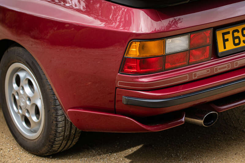 Used Porsche 944 for sale - 76315580: Photo 15