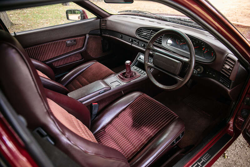 Used Porsche 944 for sale - 76315580: Photo 2