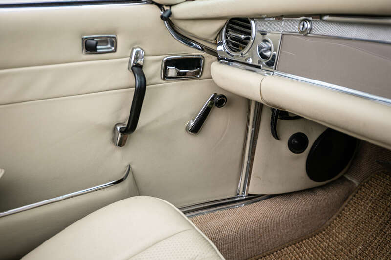 Used Mercedes-Benz 280 SL 1970 for sale - 78117077: Photo 22