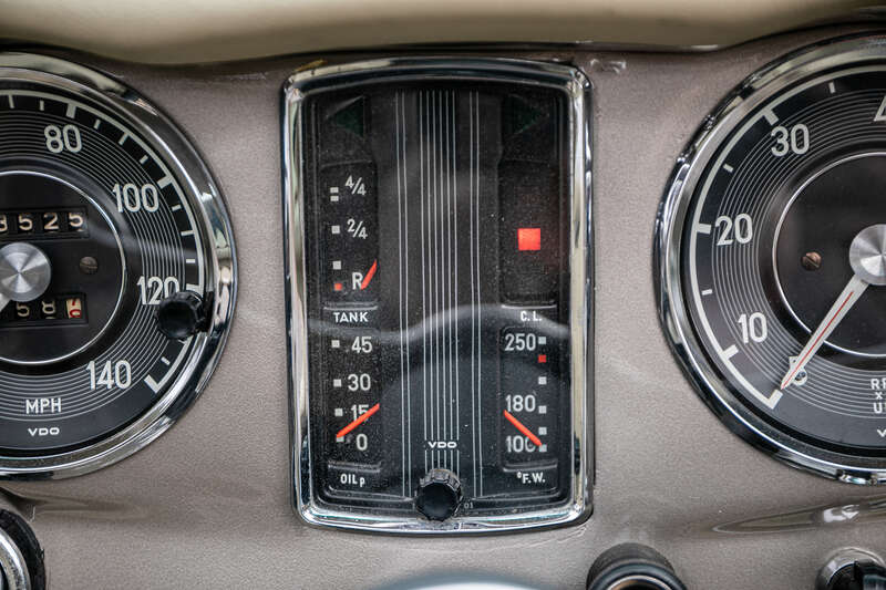 Used Mercedes-Benz 280 SL 1970 for sale - 78117077: Photo 25