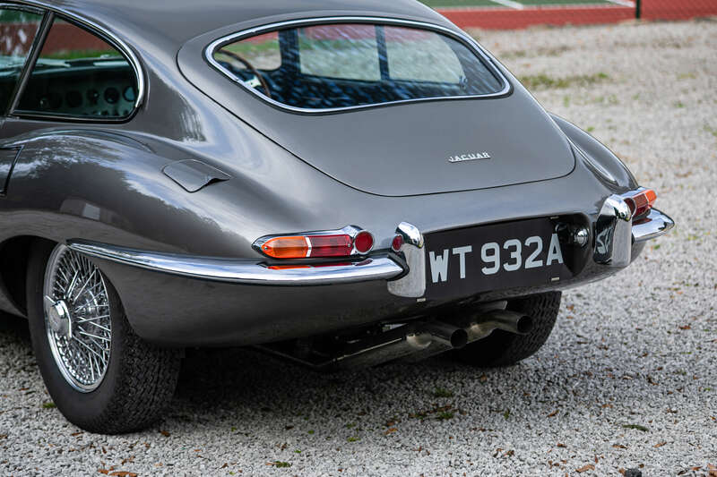 Used Jaguar E-Type 2021 for sale - 76248380: Photo 12