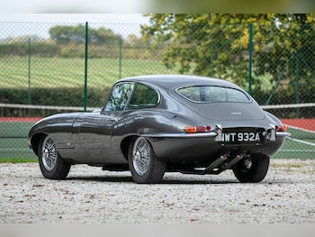 Used Jaguar E-Type 1963 for sale - 76248380: Photo