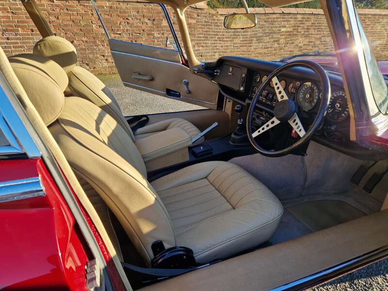 Used Jaguar E-Type 1971 for sale - 77120904: Photo 2