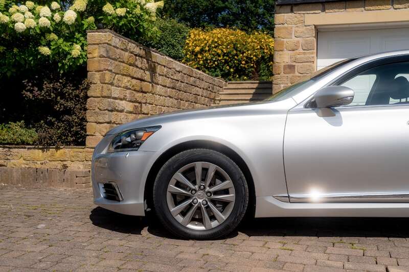 Used Lexus LS 2024 for sale - 77613128: Photo 18