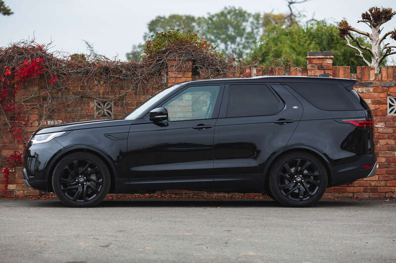Used Land Rover Discovery 2021 for sale - 76372160: Photo 11