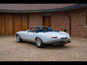 Used Jaguar E-Type 1973 for sale - 75402918: Photo