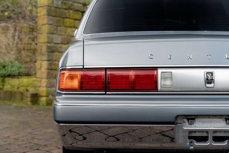 Used Toyota Century for sale - 77626347: Photo 15