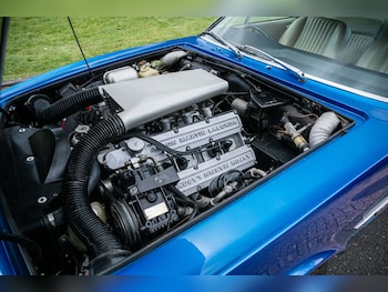 Used Aston Martin V8 1974 for sale - 78349130: Photo