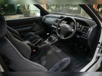 Used Ford Escort 1997 for sale - 76202061: Photo 2