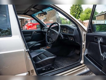 Used Mercedes-Benz 190 1991 for sale - 76095543: Photo