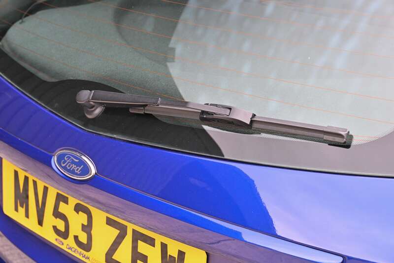 Used Ford Focus 2003 for sale - 76359053: Photo 16