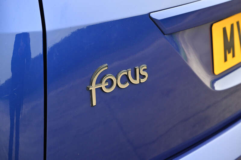 Used Ford Focus 2003 for sale - 76359053: Photo 18