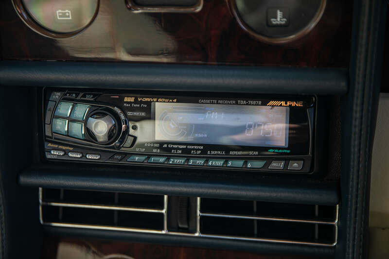 Used Bentley Azure 1996 for sale - 78073570: Photo 17