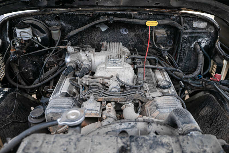 Used Toyota Land Cruiser for sale - 77456635: Photo 3