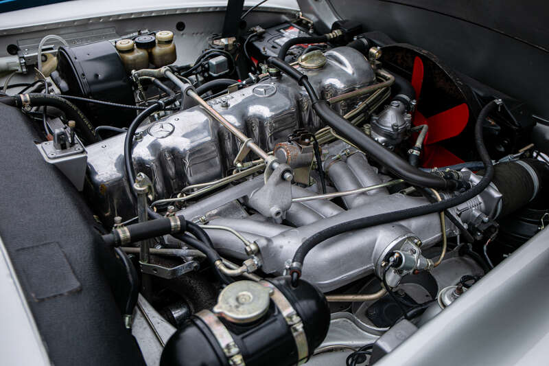 Used Mercedes-Benz 280 SL 2020 for sale - 77280102: Photo 18