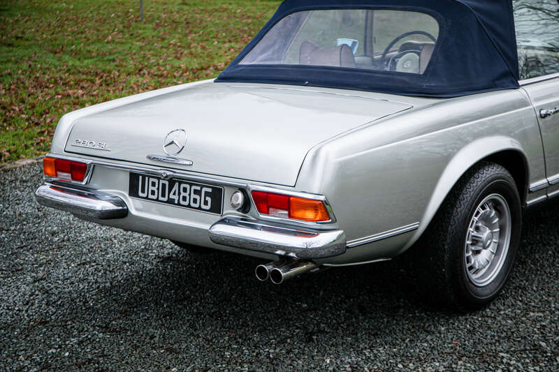 Used Mercedes-Benz 280 SL 2020 for sale - 77280102: Photo 9