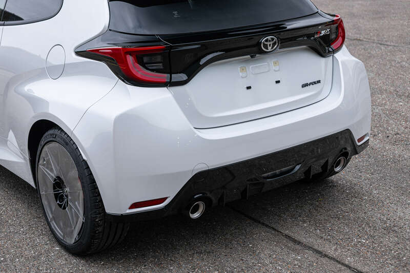 Used Toyota Yaris 2022 for sale - 76350329: Photo 8