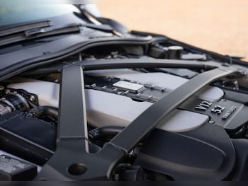 Used Aston Martin DBS 2018 for sale - 78663313: Photo