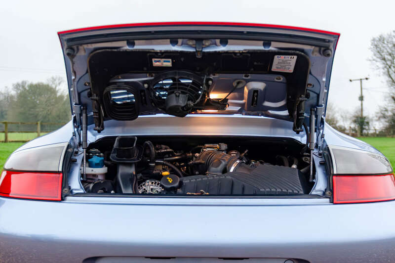 Used Porsche 911 2004 for sale - 77456658: Photo 16