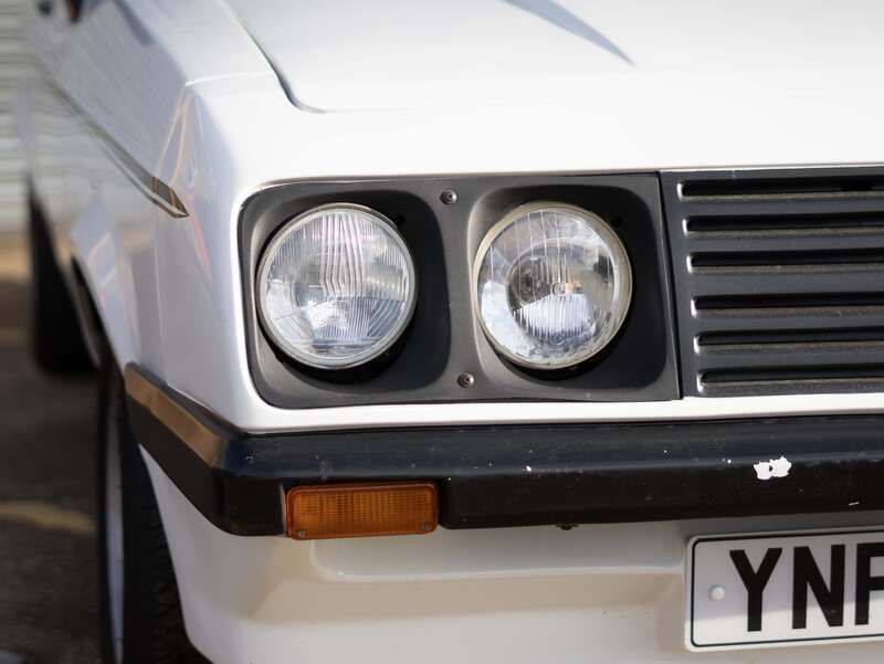 Used Ford Escort 2015 for sale - 76802501: Photo 18