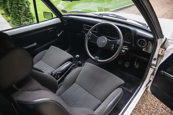 Used Ford Escort 1977 for sale - 76175959: Photo 2