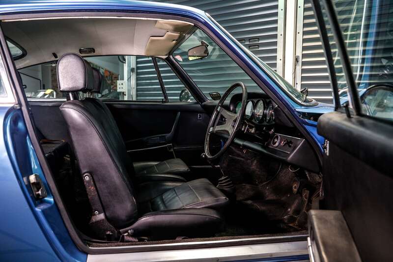 Used Porsche 911 for sale - 76350319: Photo 2