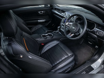 Used Ford Mustang 2021 for sale - 78363536: Photo