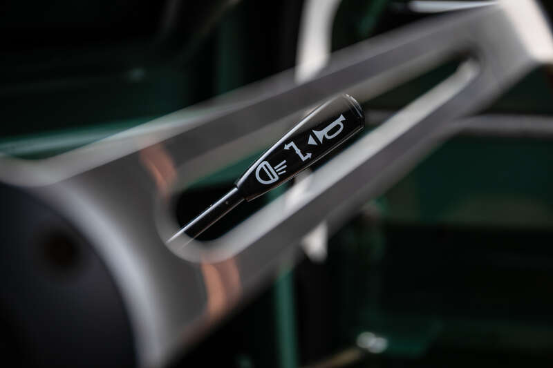 Used Land Rover Defender 90 1988 for sale - 76318419: Photo 14