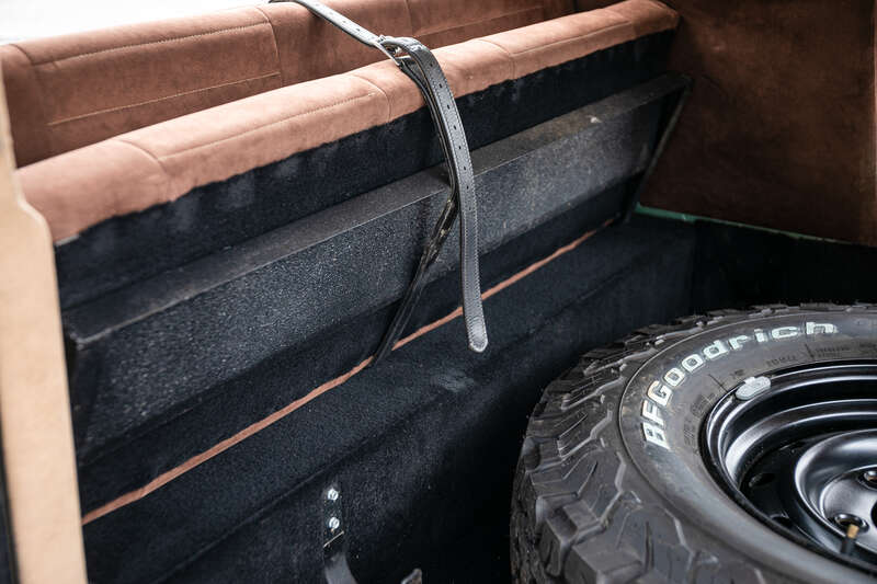 Used Land Rover Defender 90 1988 for sale - 76318419: Photo 19