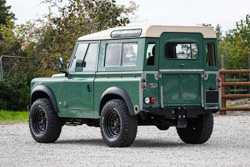 Used Land Rover Defender 90 1988 for sale - 76318419: Photo 4