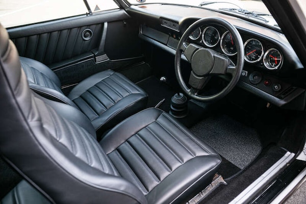 Used Porsche 911 for sale - 76153905: Photo 2