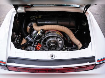 Used Porsche 911 for sale - 76153905: Photo 3