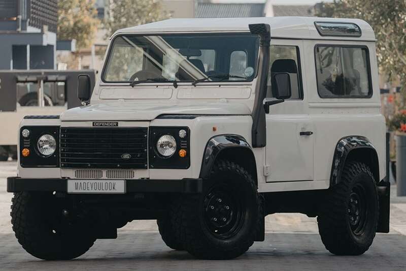 Used Land Rover Defender for sale - 76350310: Photo 1