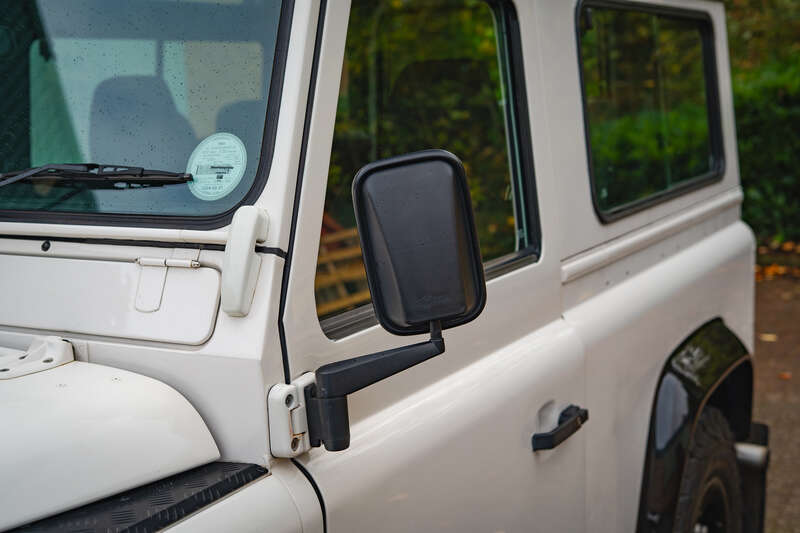 Used Land Rover Defender for sale - 76350310: Photo 17