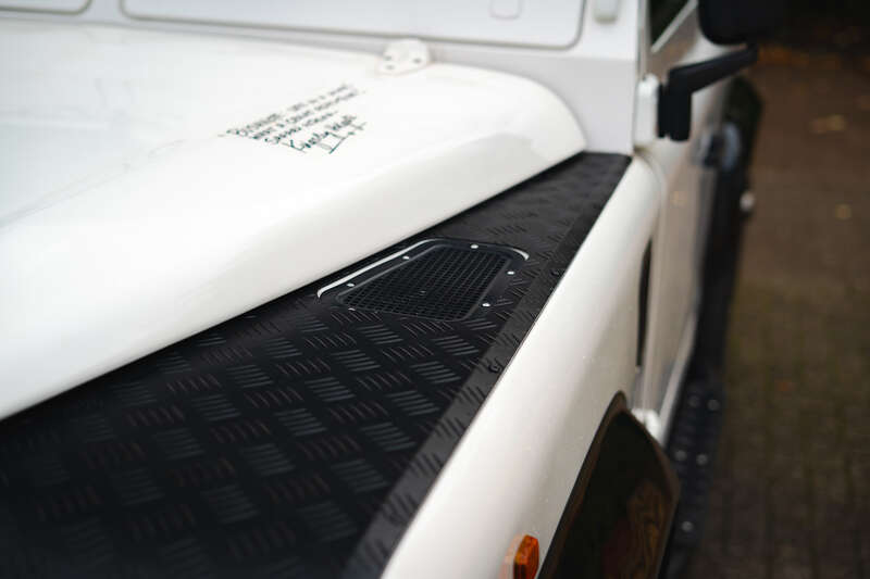 Used Land Rover Defender for sale - 76350310: Photo 22