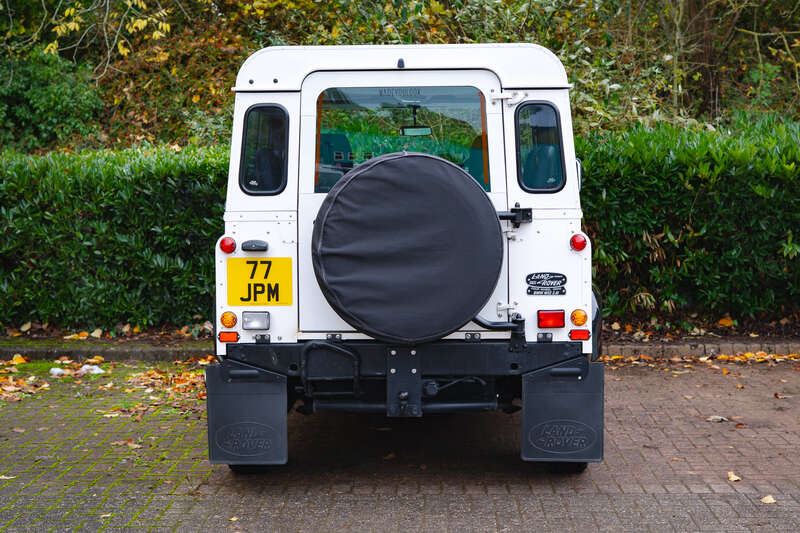 Used Land Rover Defender for sale - 76350310: Photo 6