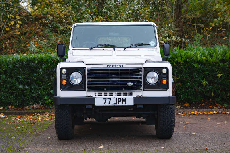 Used Land Rover Defender for sale - 76350310: Photo 7