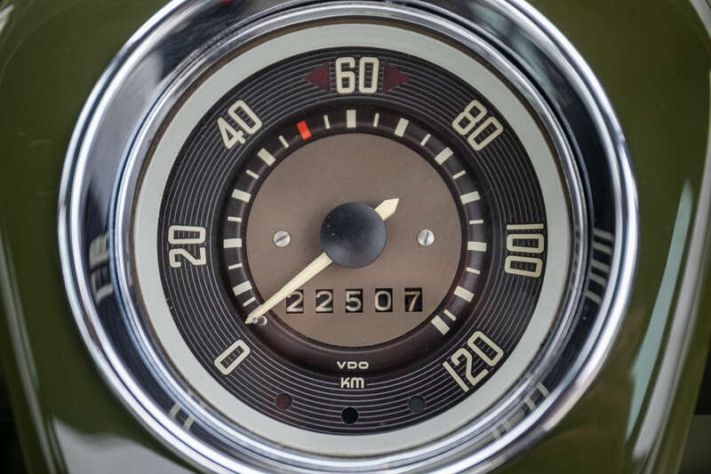 Used Volkswagen Campervan 1973 for sale - 76338254: Photo 10