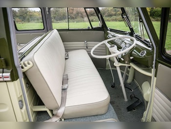 Used Volkswagen Campervan 1961 for sale - 76338254: Photo