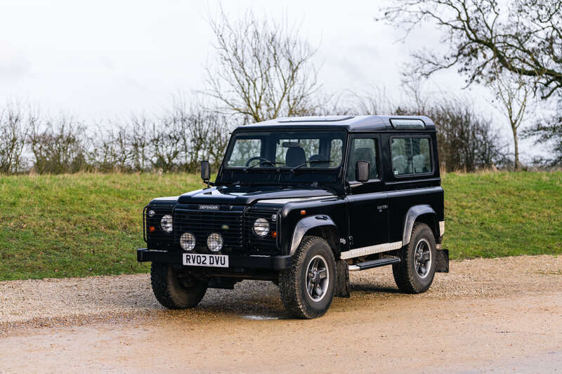 Used Land Rover Defender 90 for sale - 77538699: Photo 11
