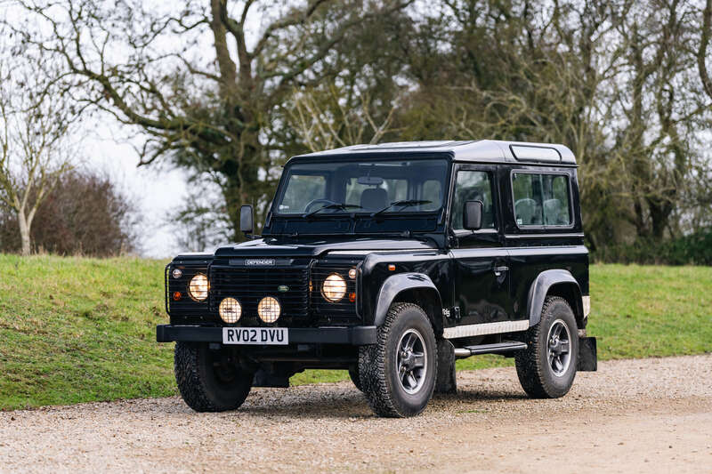 Used Land Rover Defender 90 for sale - 77538699: Photo 12