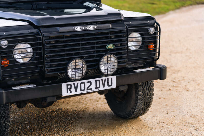 Used Land Rover Defender 90 for sale - 77538699: Photo 23