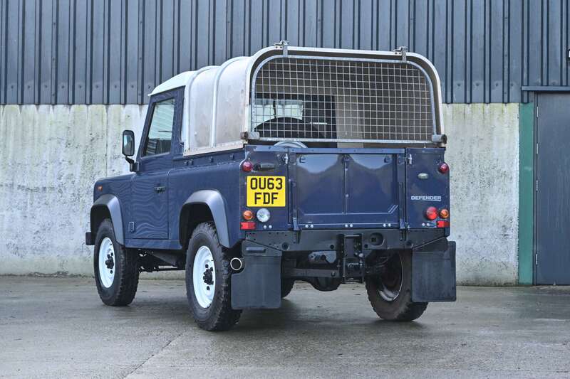 Used Land Rover Defender 90 for sale - 76997914: Photo 17