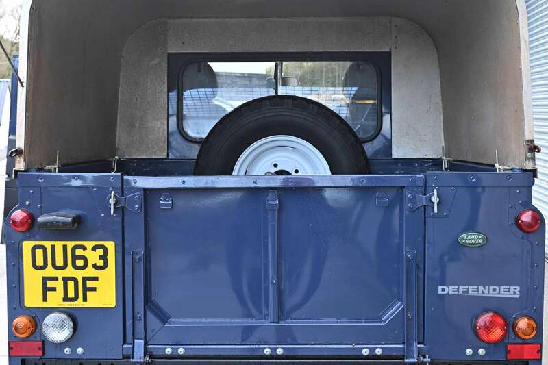 Used Land Rover Defender 90 for sale - 76997914: Photo 21