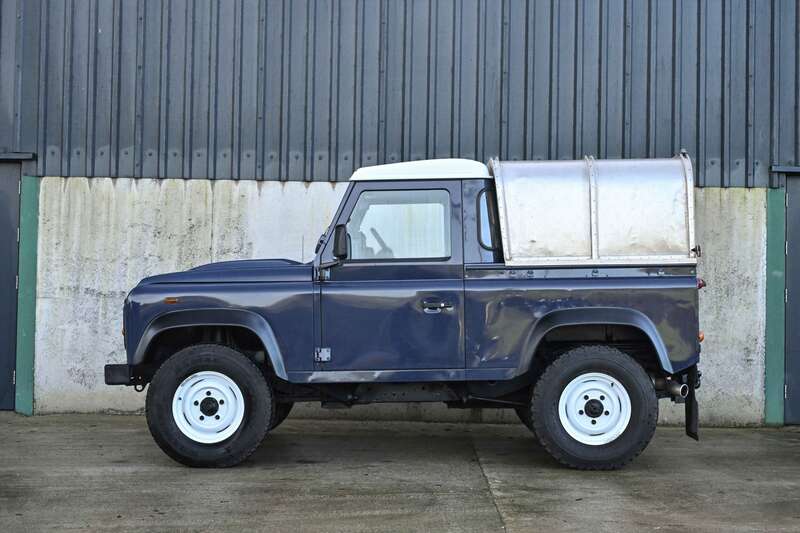 Used Land Rover Defender 90 for sale - 76997914: Photo 8