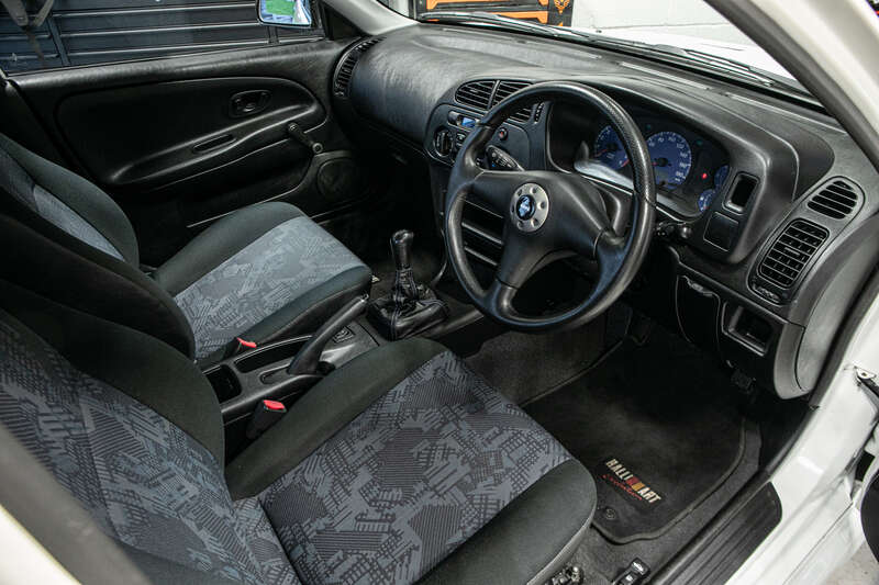 Used Mitsubishi Lancer 2010 for sale - 77456655: Photo 2